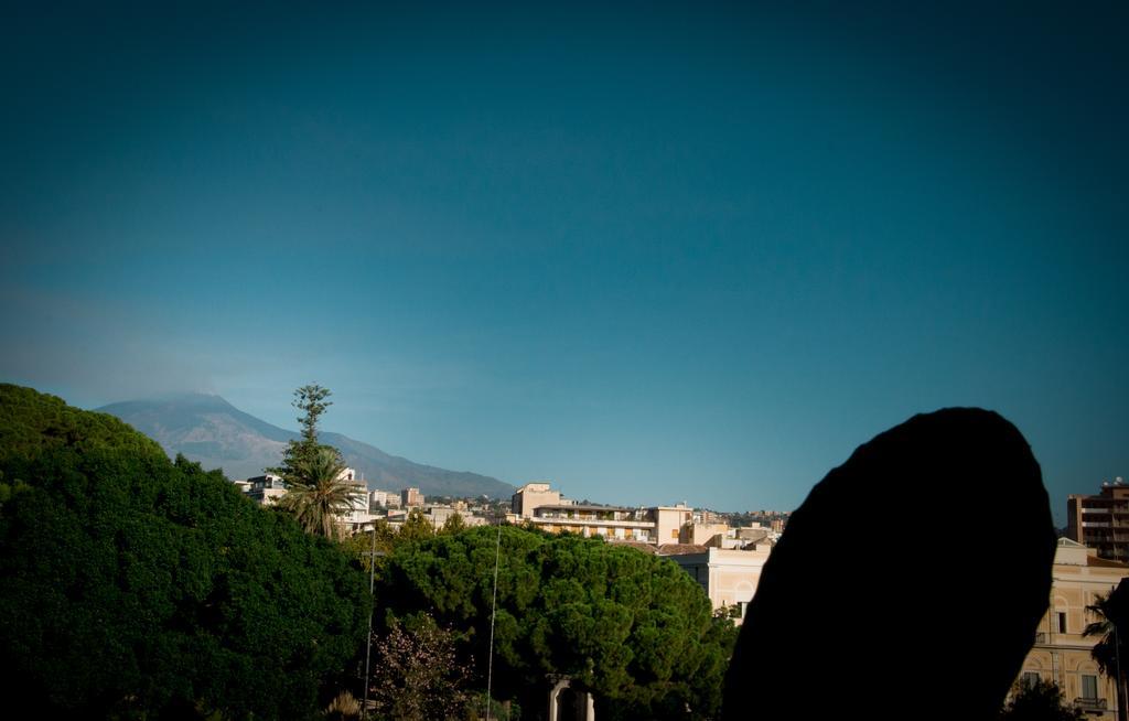 Eh13 Luxury Accommodation Catania Bagian luar foto