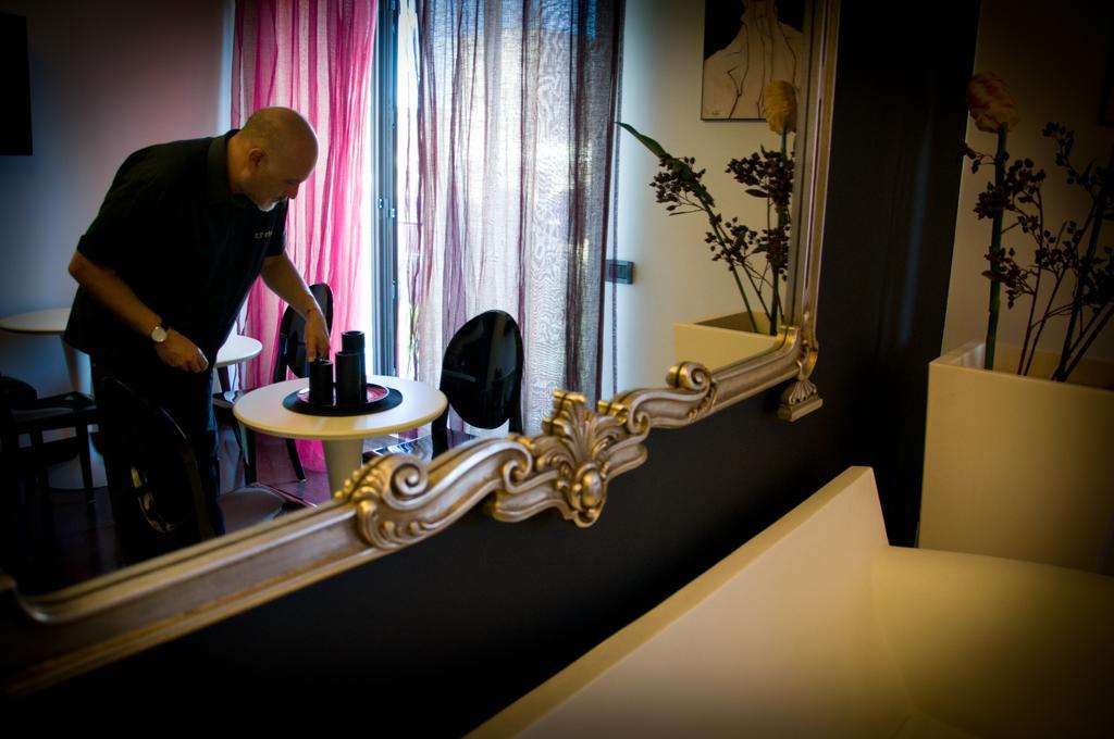 Eh13 Luxury Accommodation Catania Bagian luar foto
